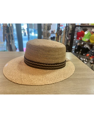 Chapeau forme casquette en 100% paille naturelle avec ruban brun beige