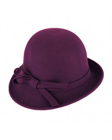 Chapeau rétro forme cloche asymétrique en feutre coloris cassis - Chapo & co