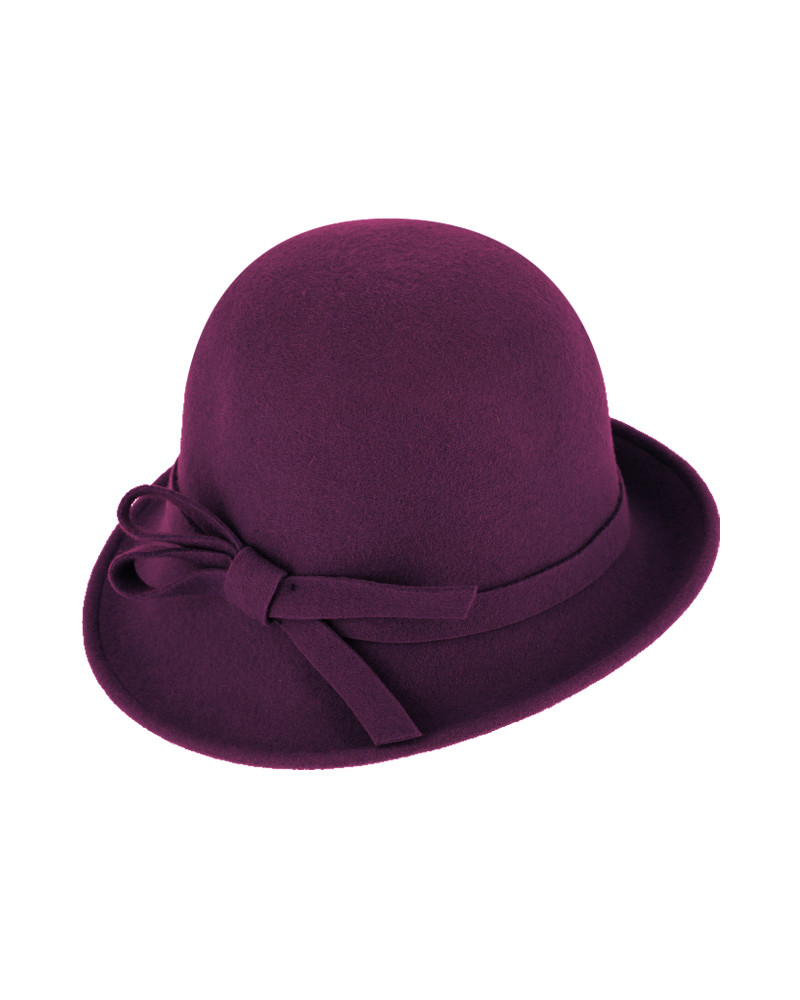 Chapeau rétro forme cloche asymétrique en feutre coloris cassis - Chapo & co