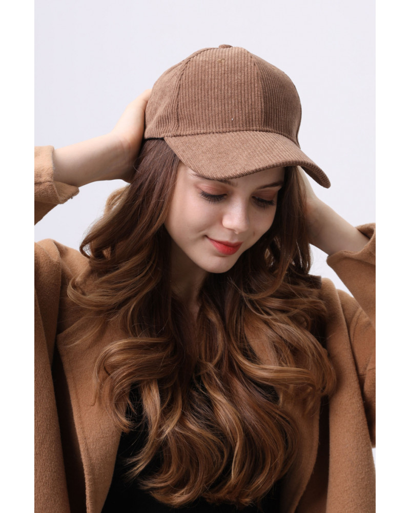 Casquette de baseball unie en velours côtelé coloris camel - Chapo & Co