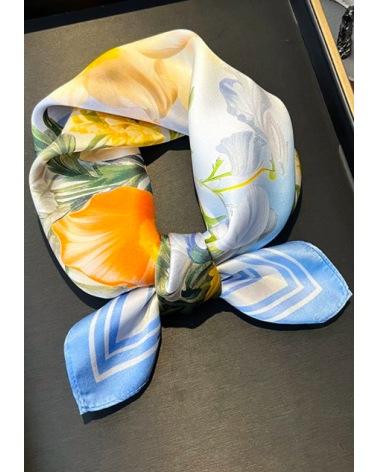 Petit carré 70x70 au toucher soie en polyester coloris bleu jaune