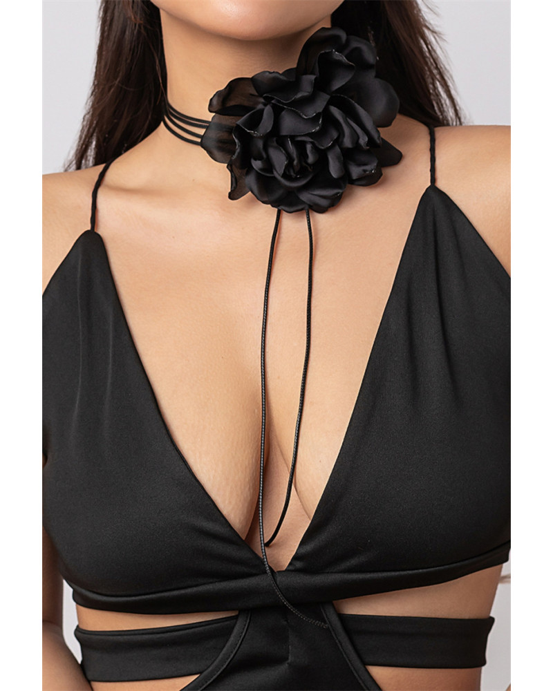 Choker Choker Fleur en Tissu noir– Collier Ras-du-Cou Élégant et Romantique