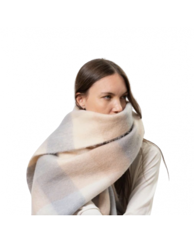 Écharpe plaid gris beige femme en polyester doux – Chapo & Co Écharpe plaid gris beige femme en polyester doux – Chapo & Co