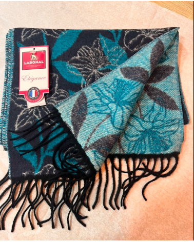 Écharpe Labonal à motifs floraux coloris marine turquoise – Fabrication française 100% acrylique