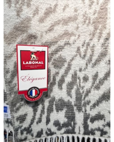 Écharpe Labonal Made in France motif gazelle – chaleur et élégance