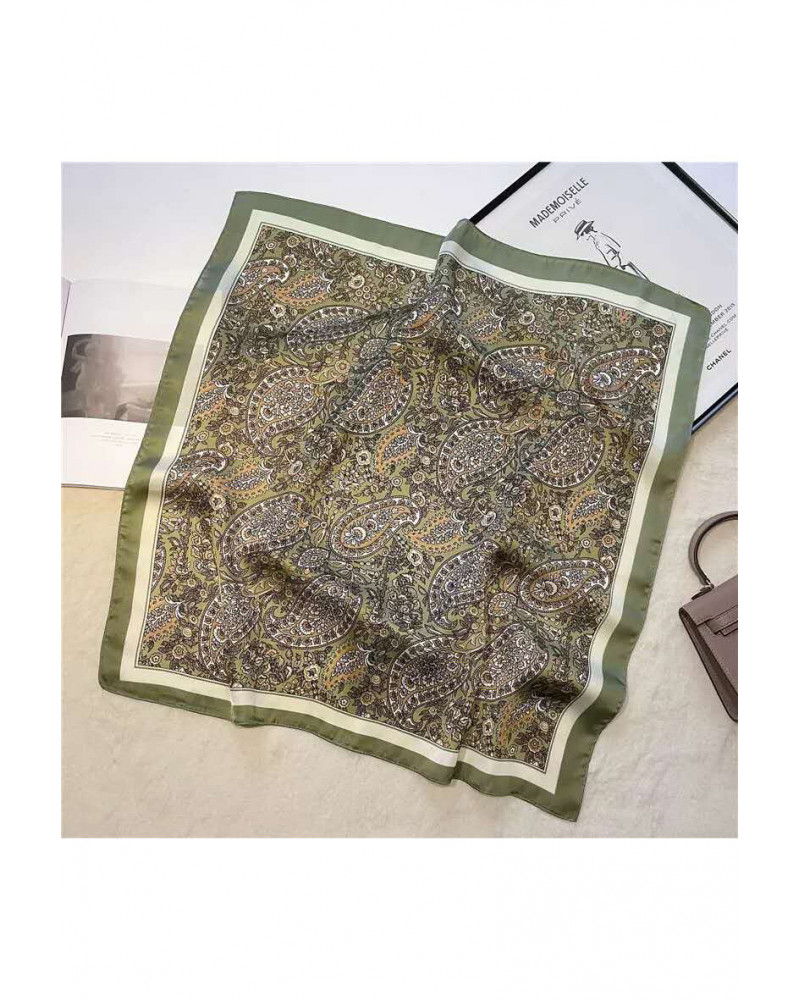 Carré 70x70 toucher soie imprimé fantaisie léopard kaki - Chapo & Co