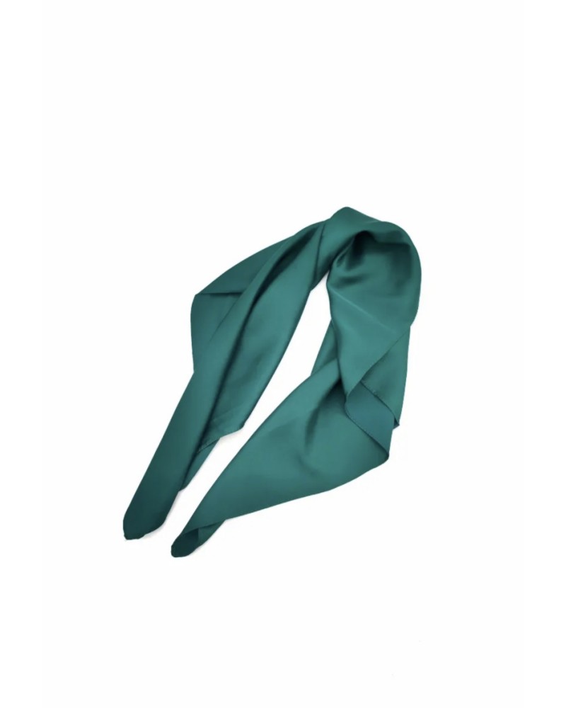 Foulard carré de soie uni 70x70 coloris vert sapin